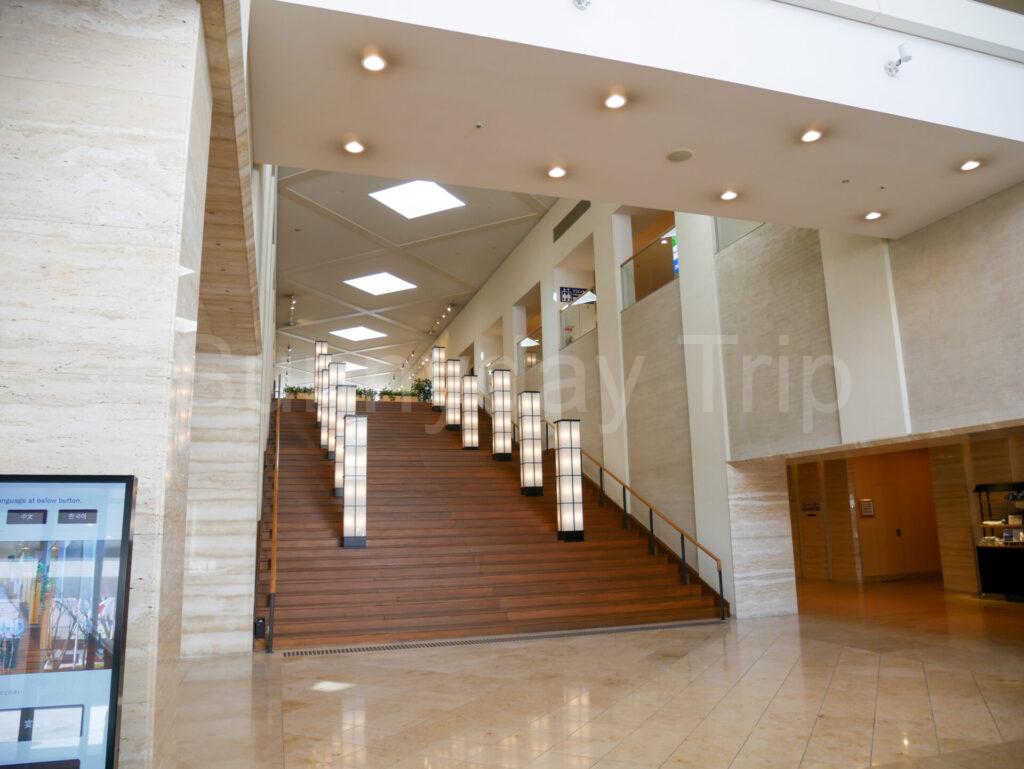 ワシントンホテルロビー