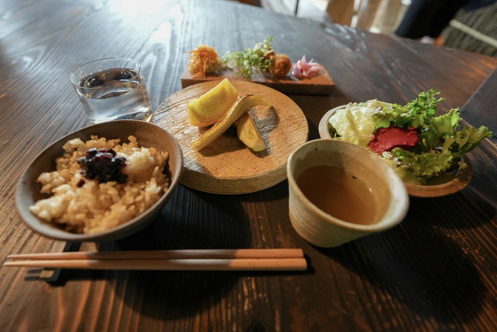 ous（オウス）